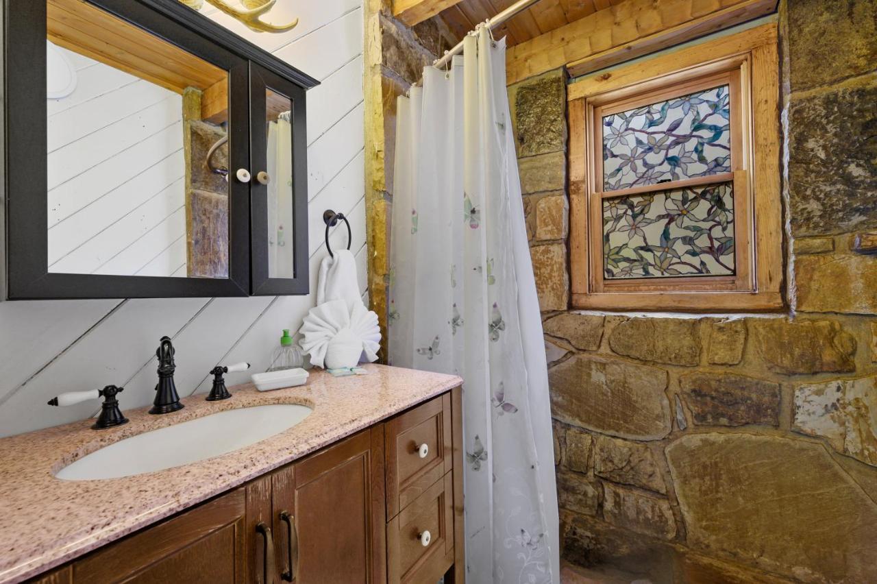 The Robins Nest With Hot Tub Villa Pigeon Forge Exterior foto